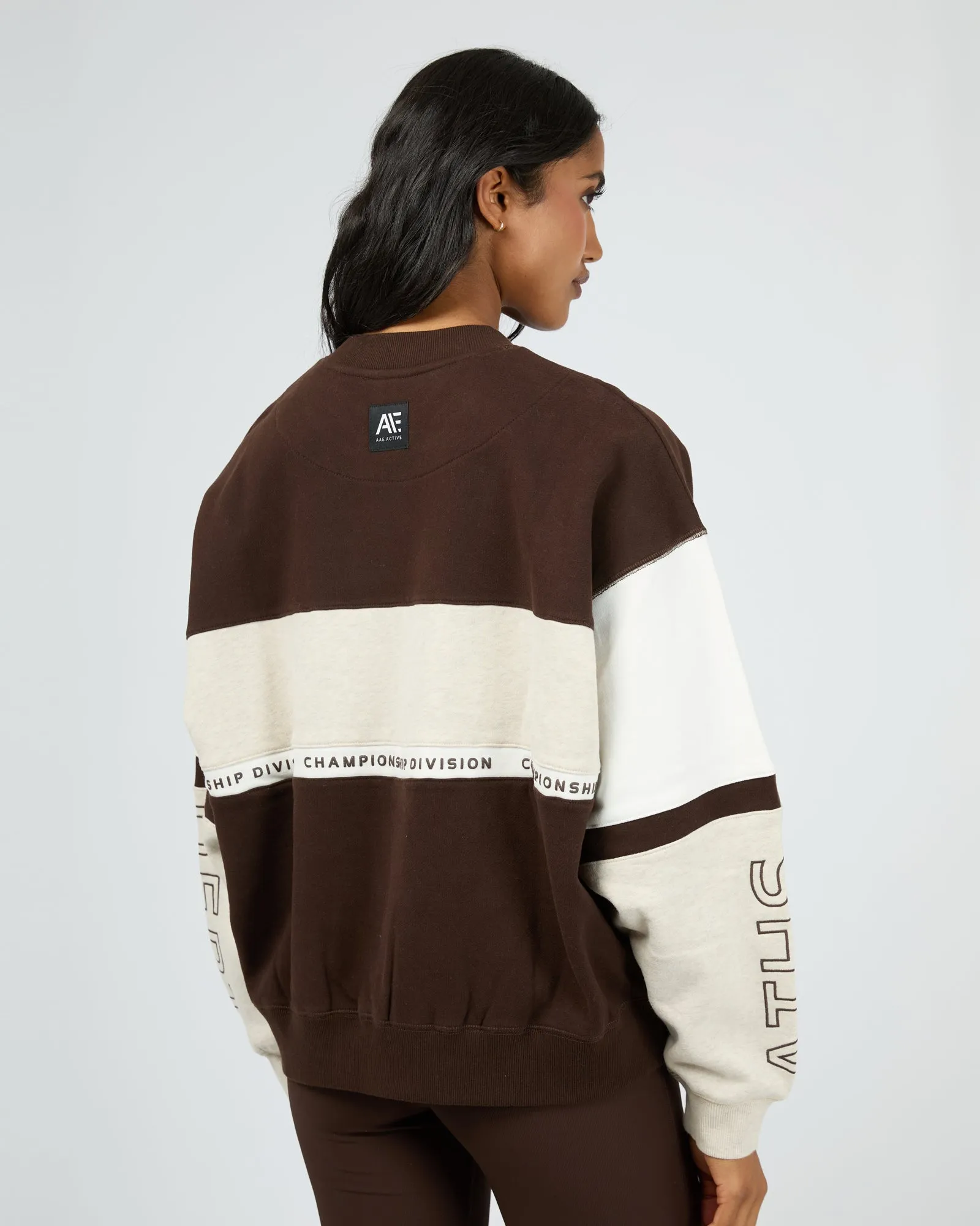 All About Eve Performance Slouch Panel Crew Brown