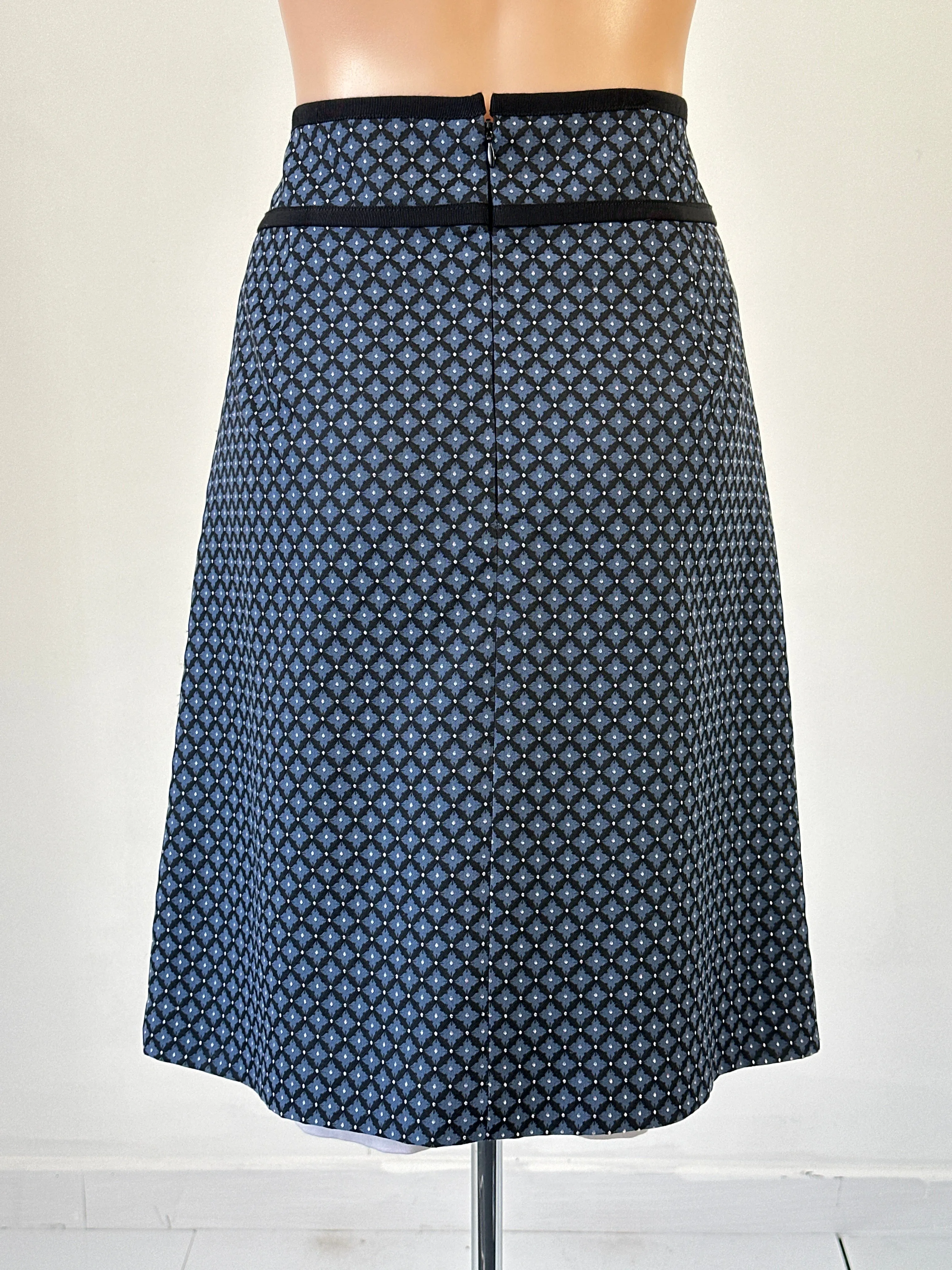 Anna Thomas | skirt | size 12 | knee length |  made in Australia 🇦🇺