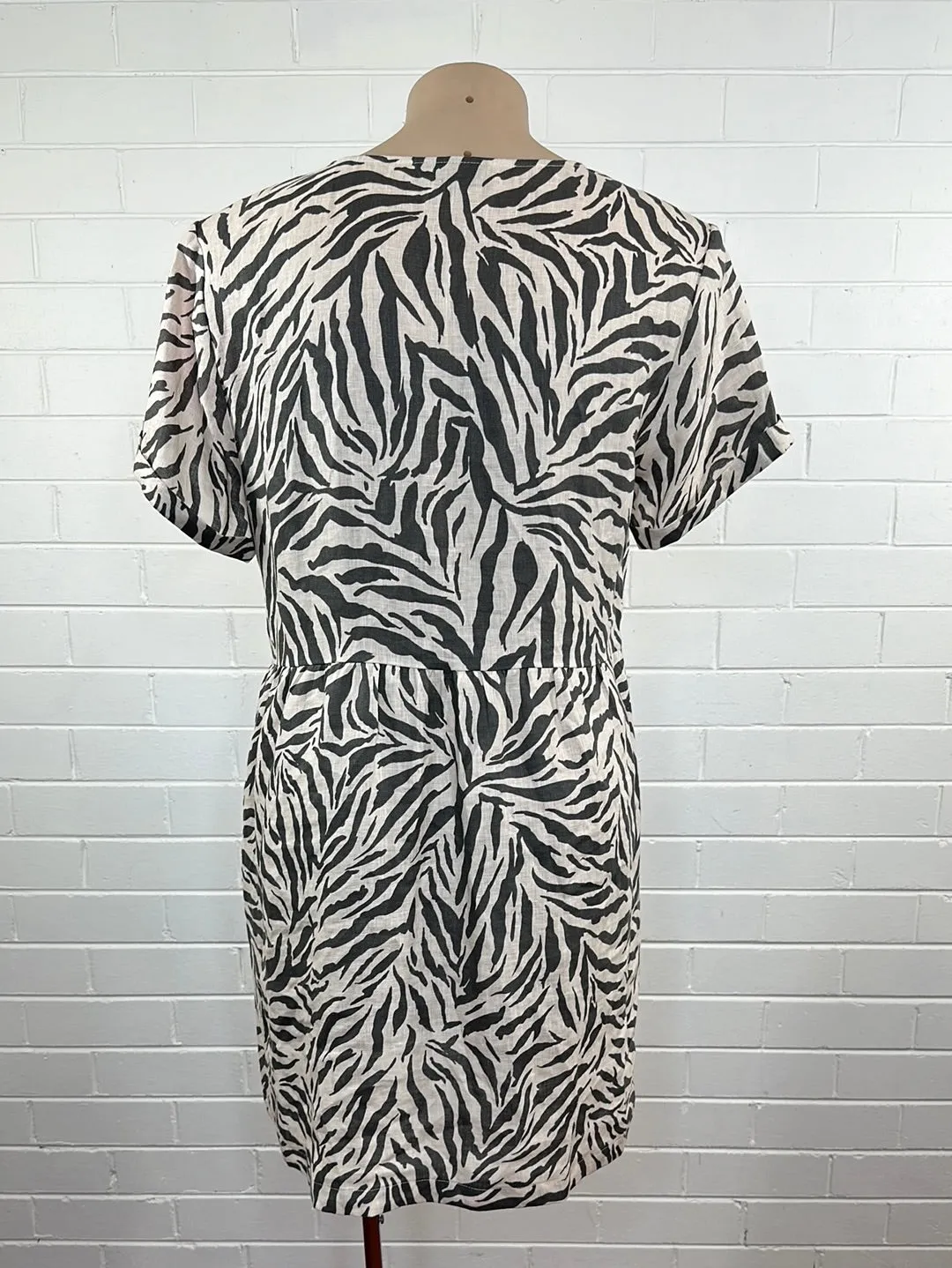 Cable | dress | size 18 | knee length | 100% linen