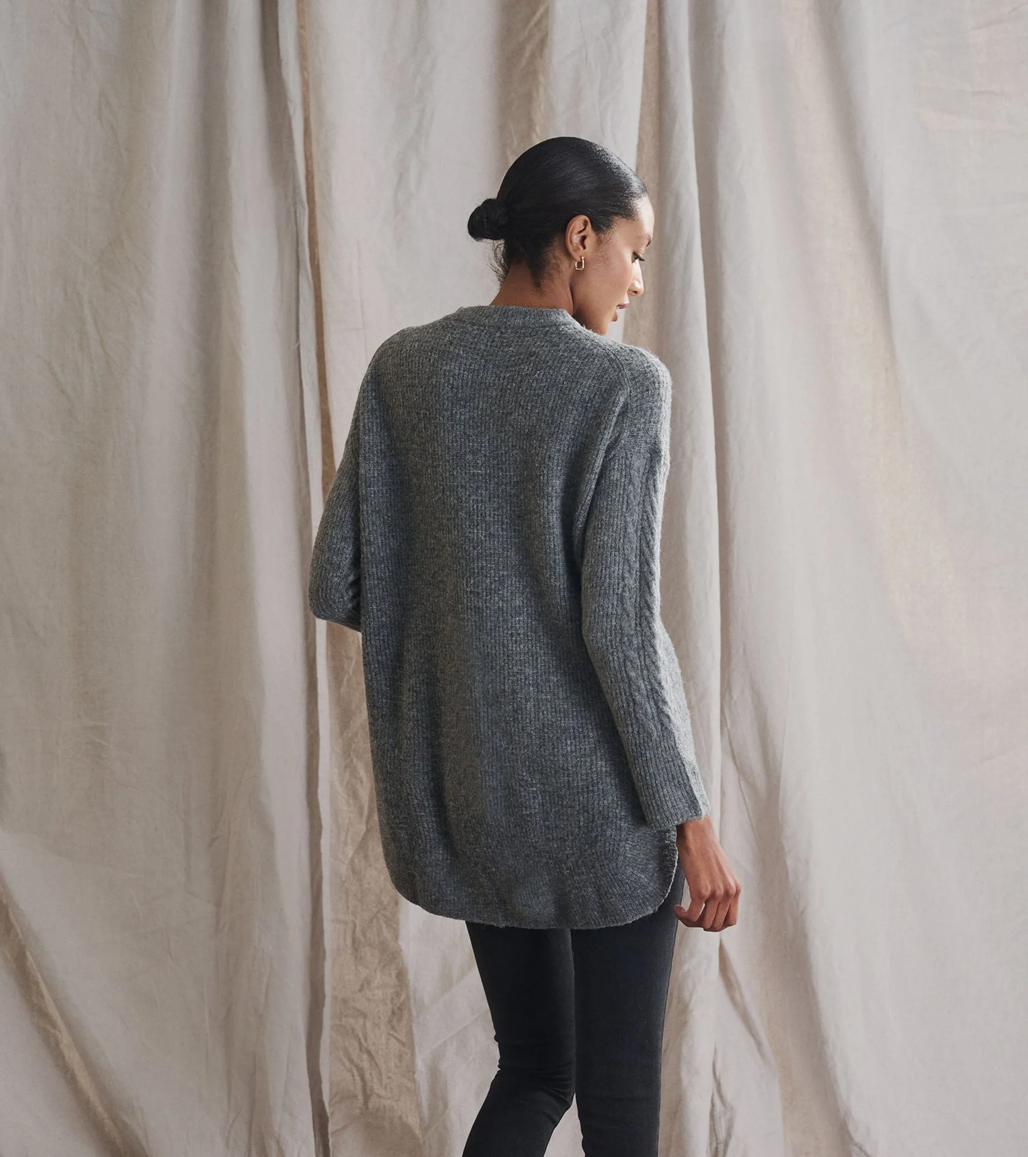 Cable Knit Tunic - Charcoal Heather -Hatley