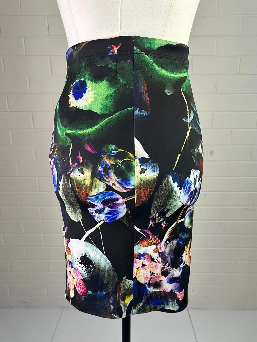 Clover Canyon | California | skirt | size 8 | knee length | made in the USA