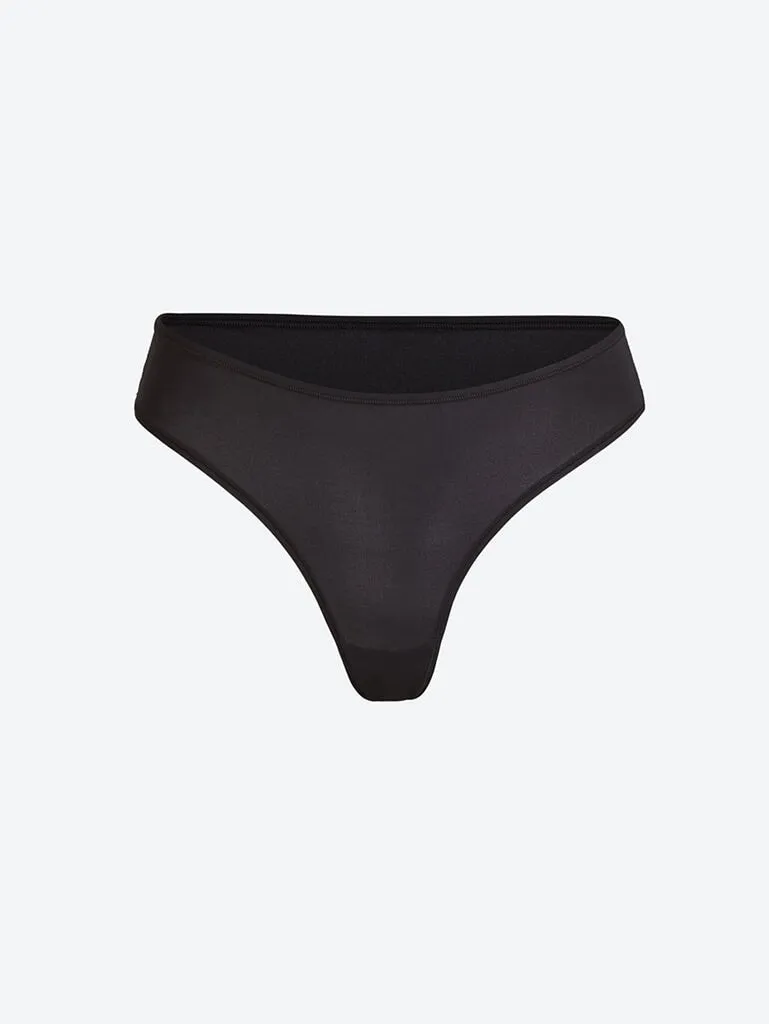 Fits Everybody Thong