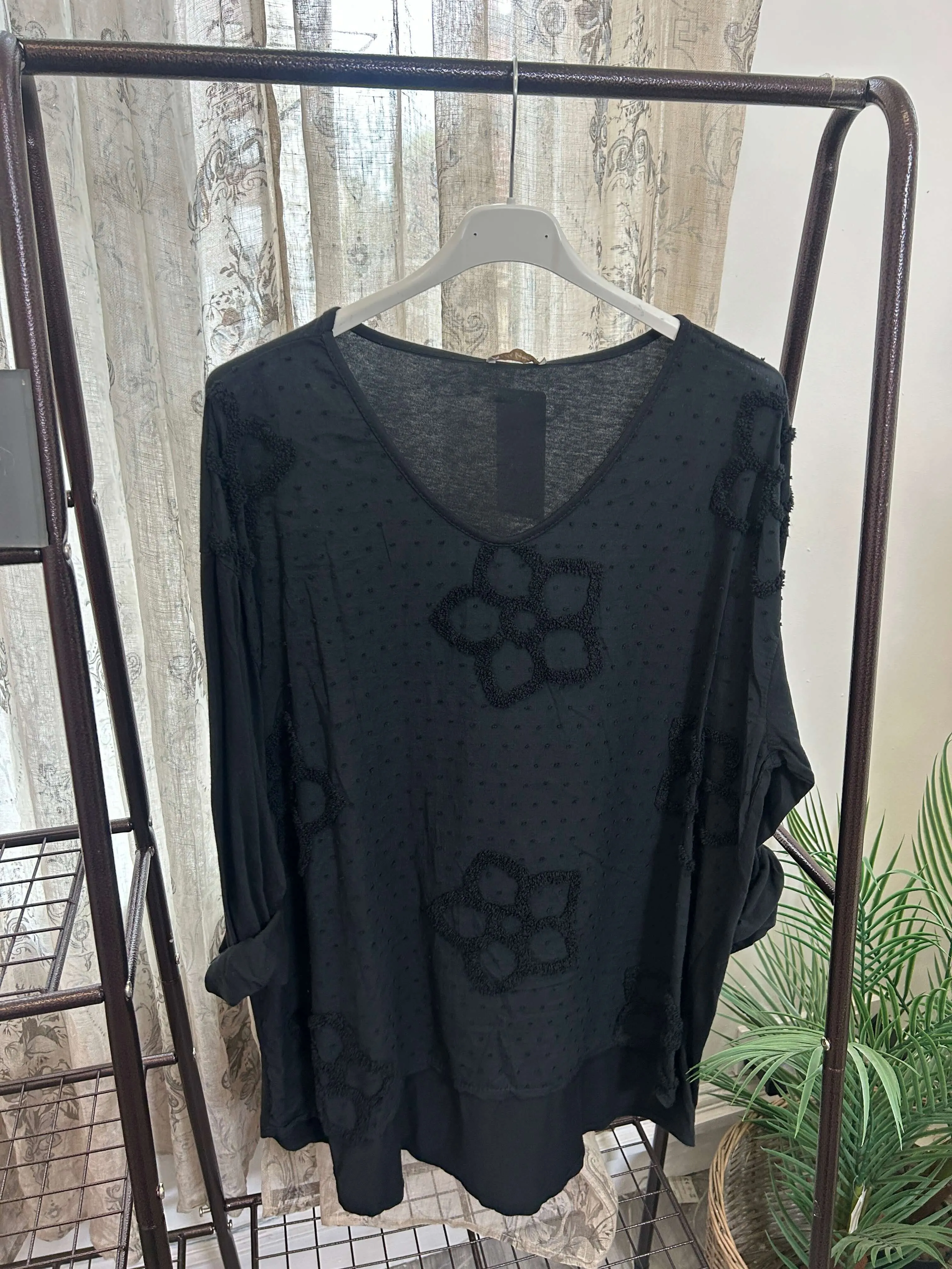 Floral Embroidered Long Sleeve Top