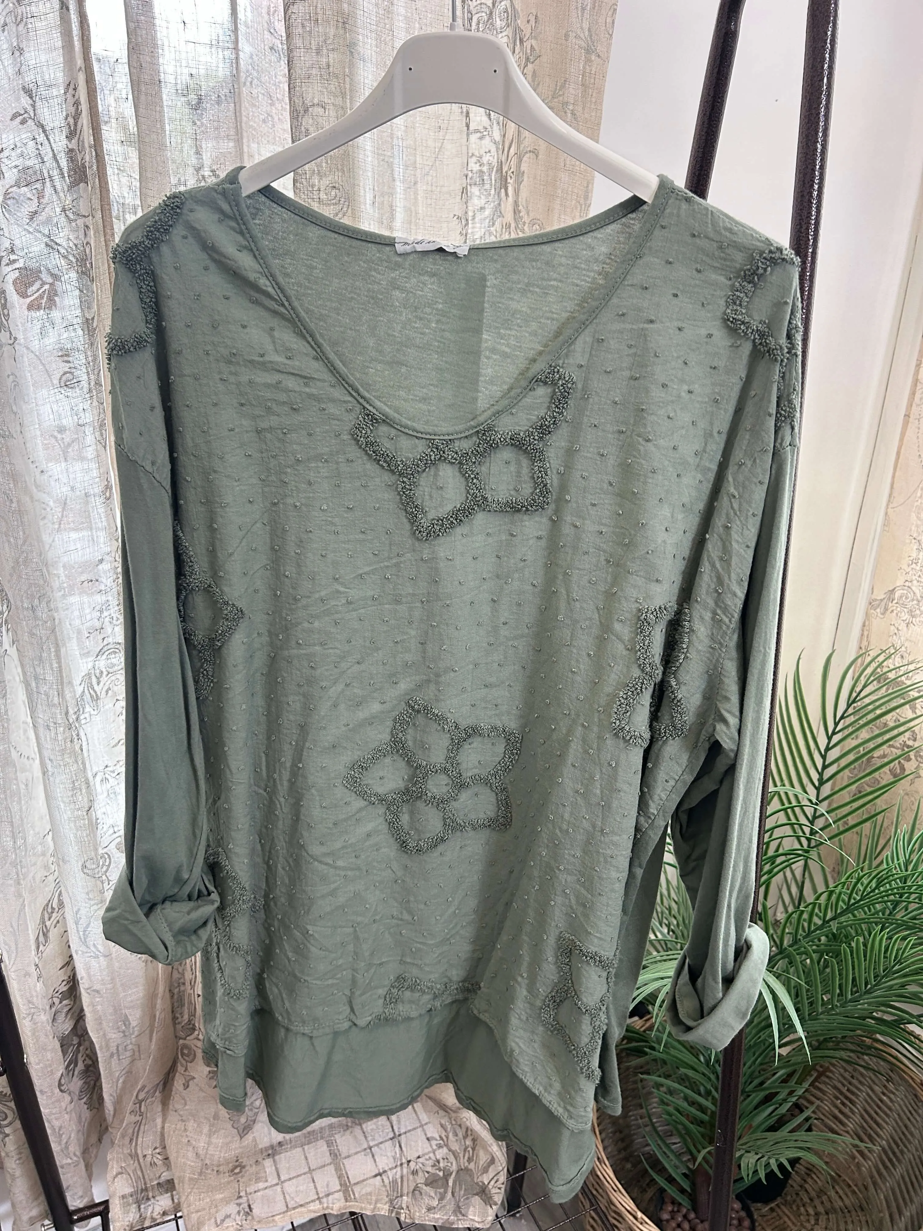 Floral Embroidered Long Sleeve Top