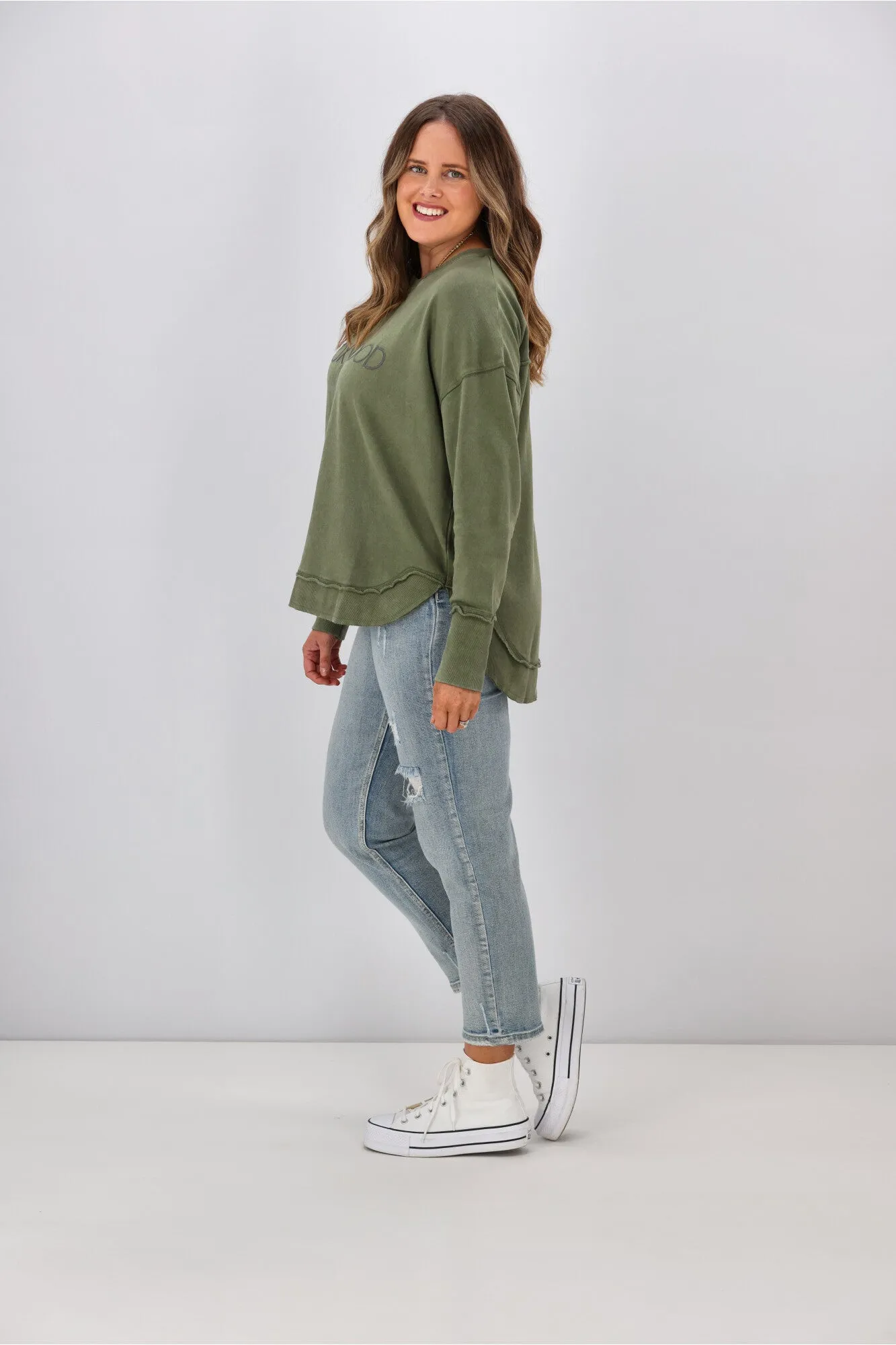 Foxwood Washed Simplified Crew Khaki