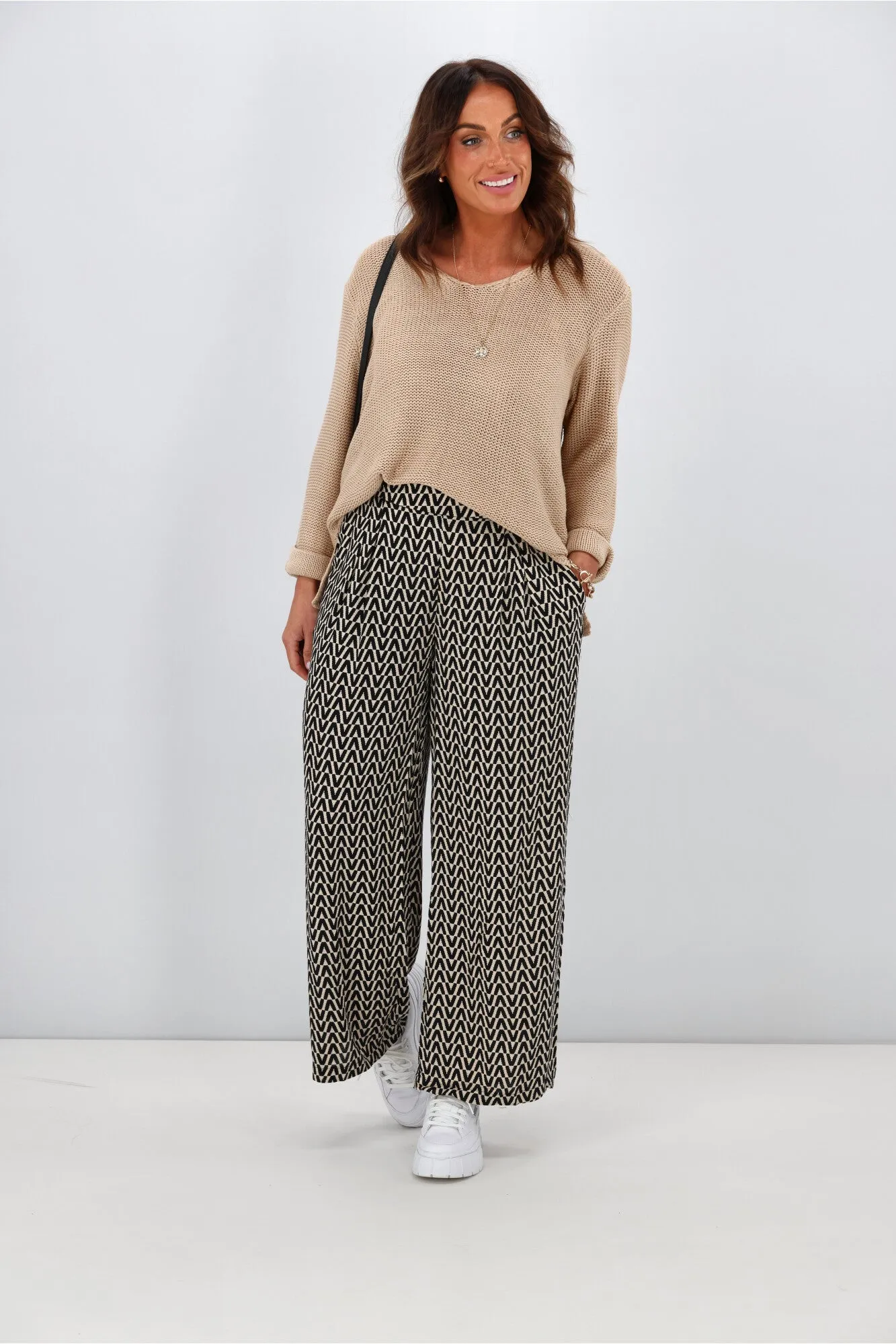 Fria Nova Geometric Print Pant Black