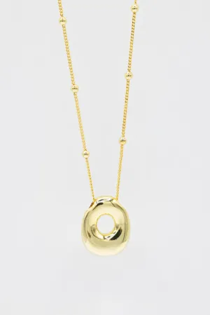 Gold Bubble Letter Initial “O” Necklace | KCN1105GD-O