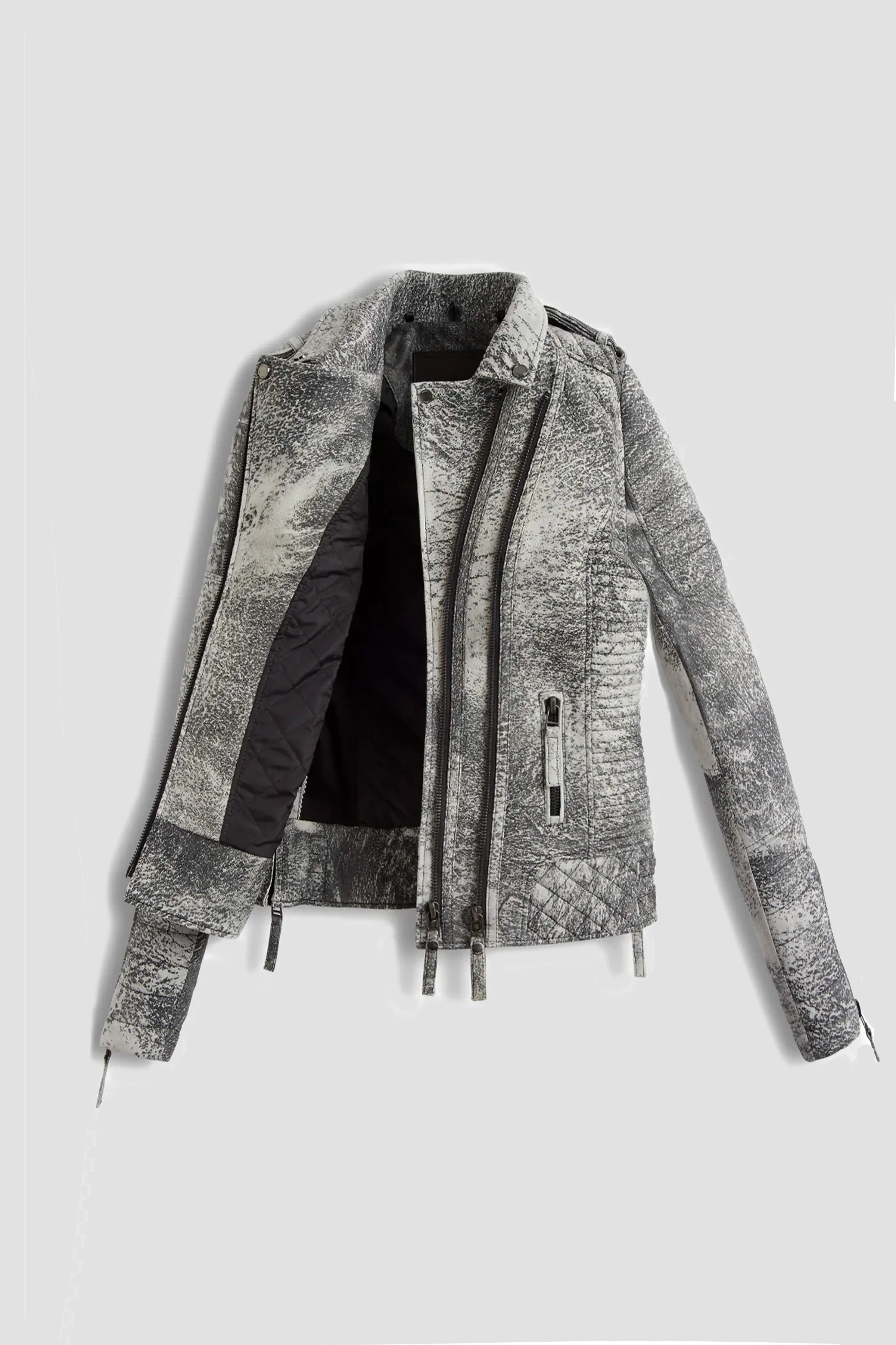 Kay Michaels 2.0: Storm Grey (Woman)