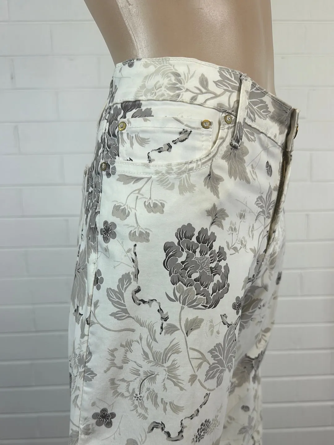 Leara Woman | jeans | size 12 | straight leg