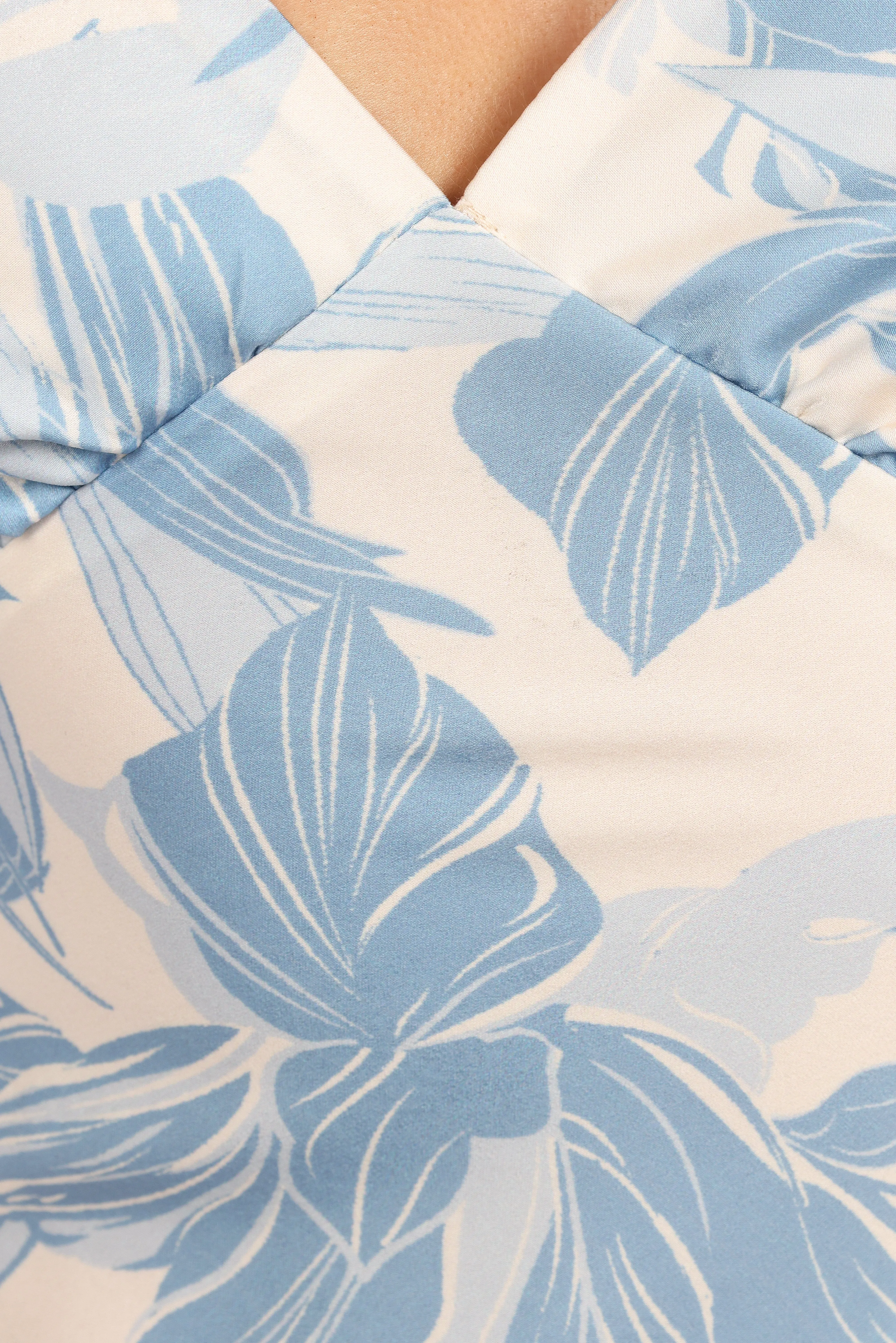 Lizza Maxi Dress - Pale Blue Print