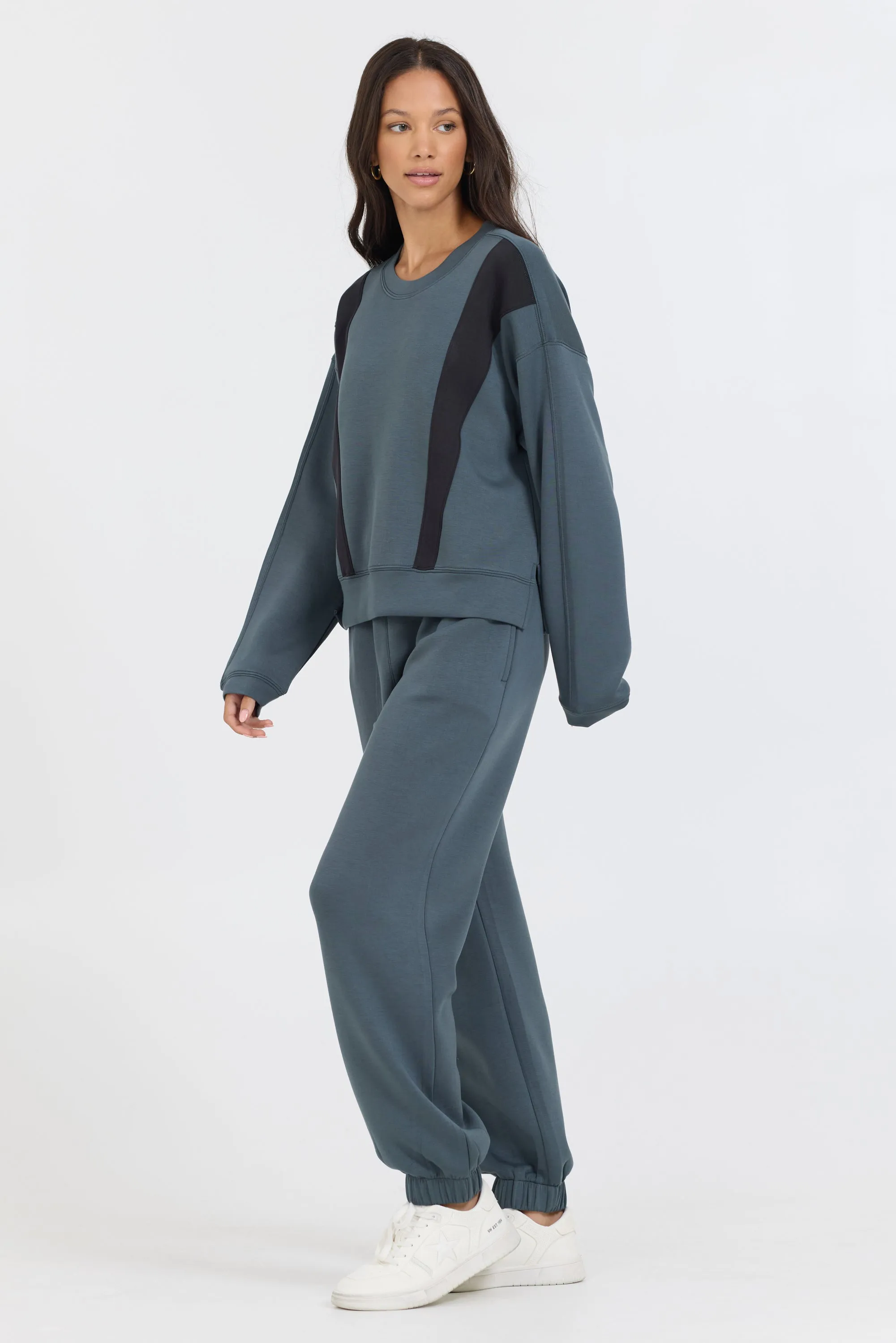 Mountain Grey/Black Colorblock Insert Cloud Fleece Crew