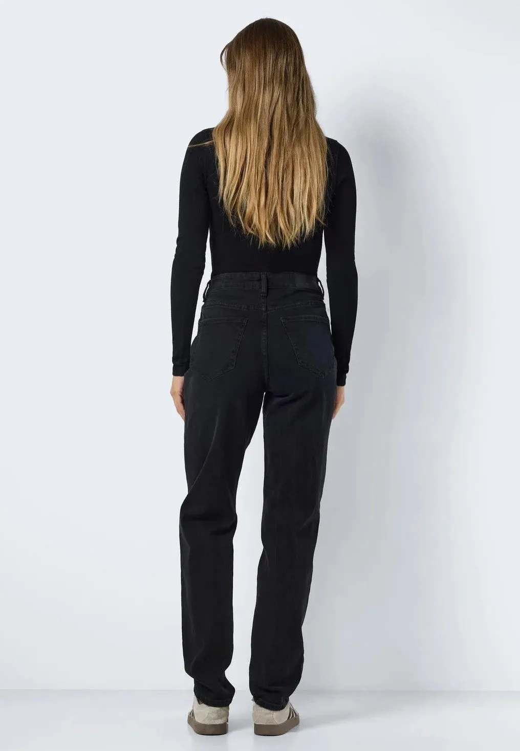 Noisy May - Daisy Mom Fit Black Denim - Jeans