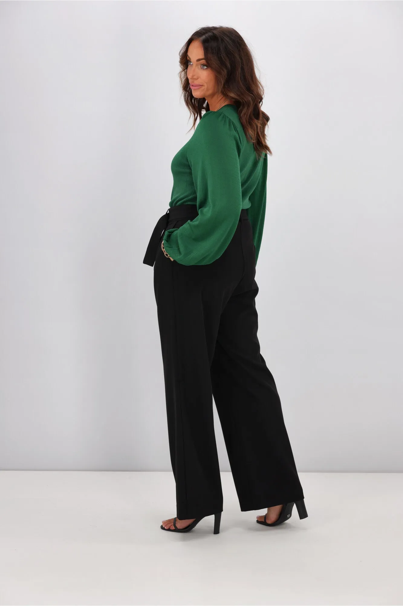 Shine On Label Mariana Ribbed Puff Sleeve Top Forest