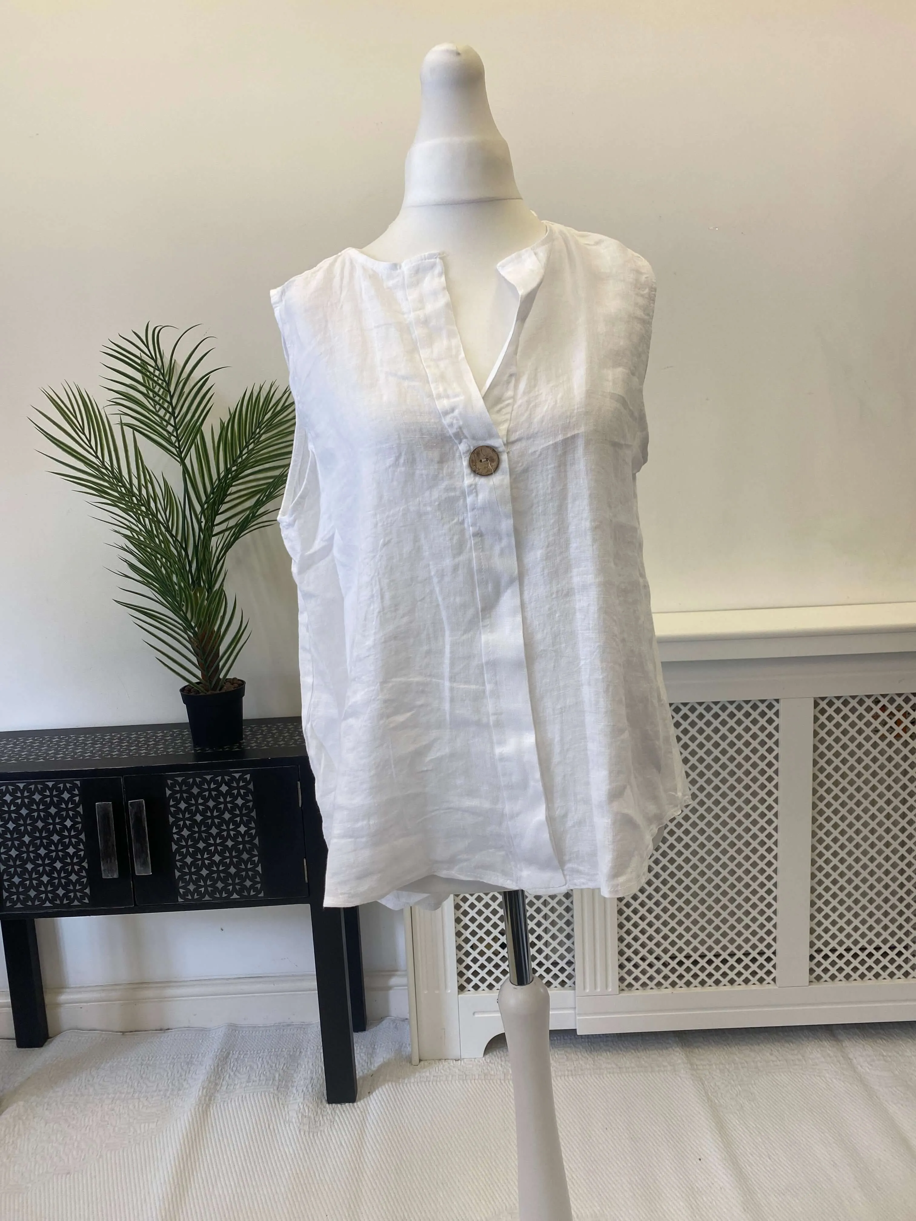 Sophia Linen V Neck Dipped Back Vest Top