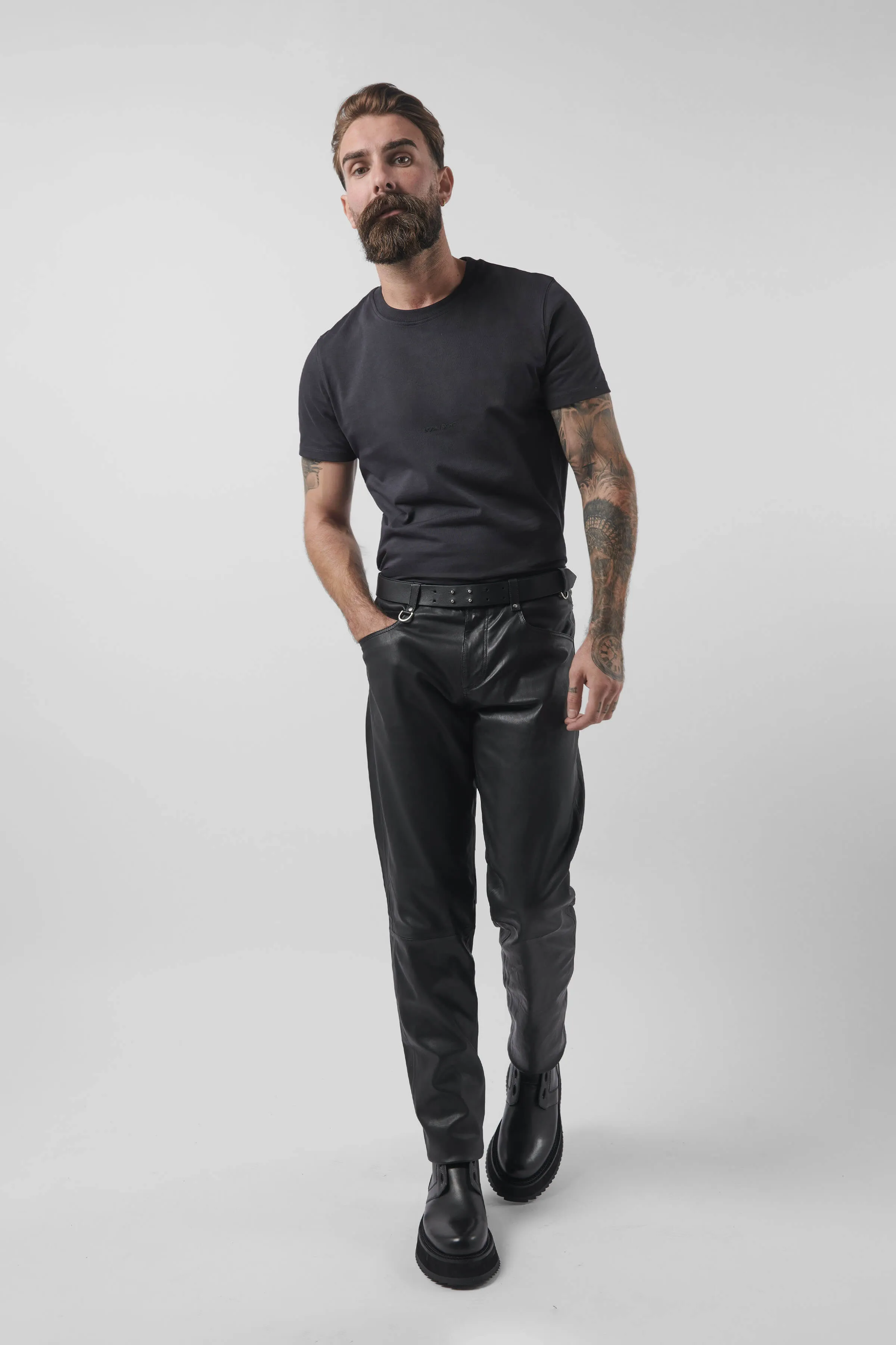 STRAIGHT LEG STRETCH LEATHER TROUSER