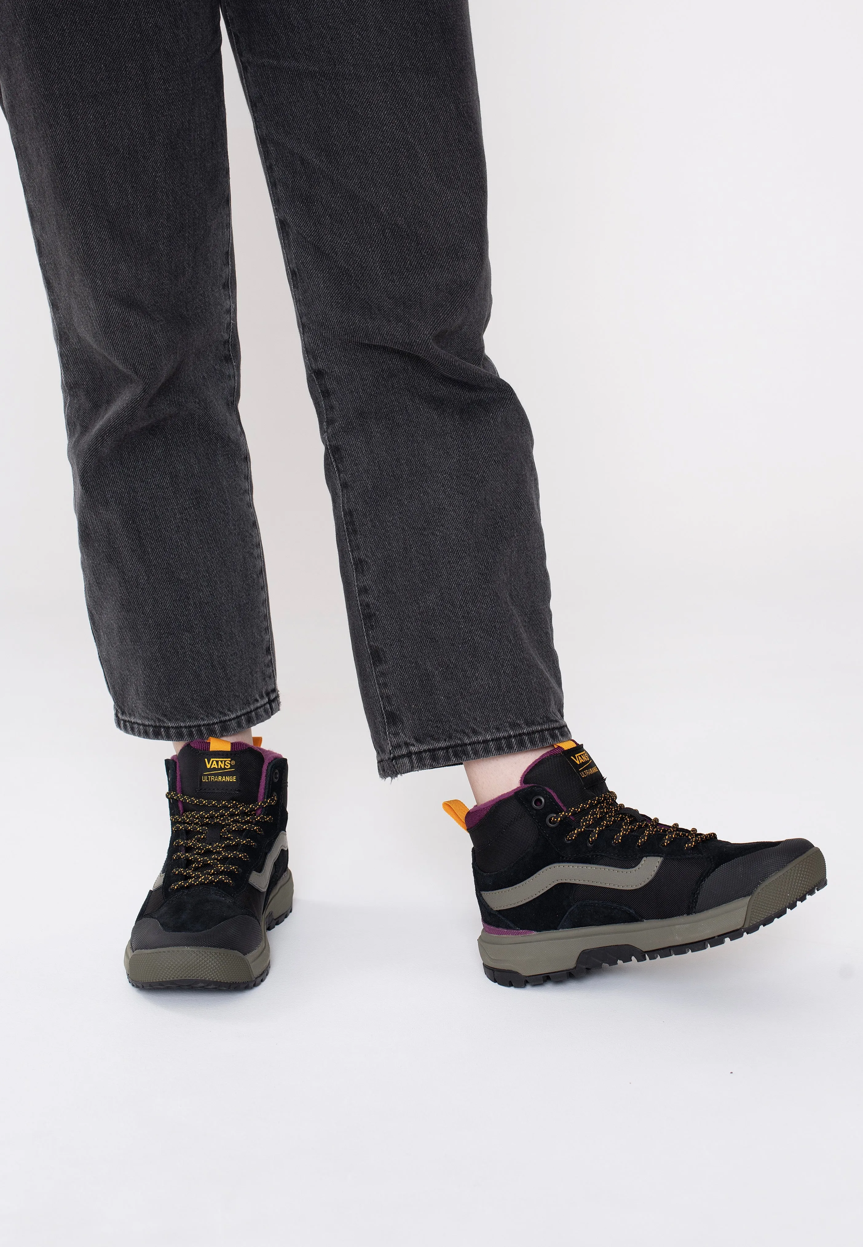 Vans - UA Ultrarange Exo Hi MTE-1 Black/Multi - Girl Shoes