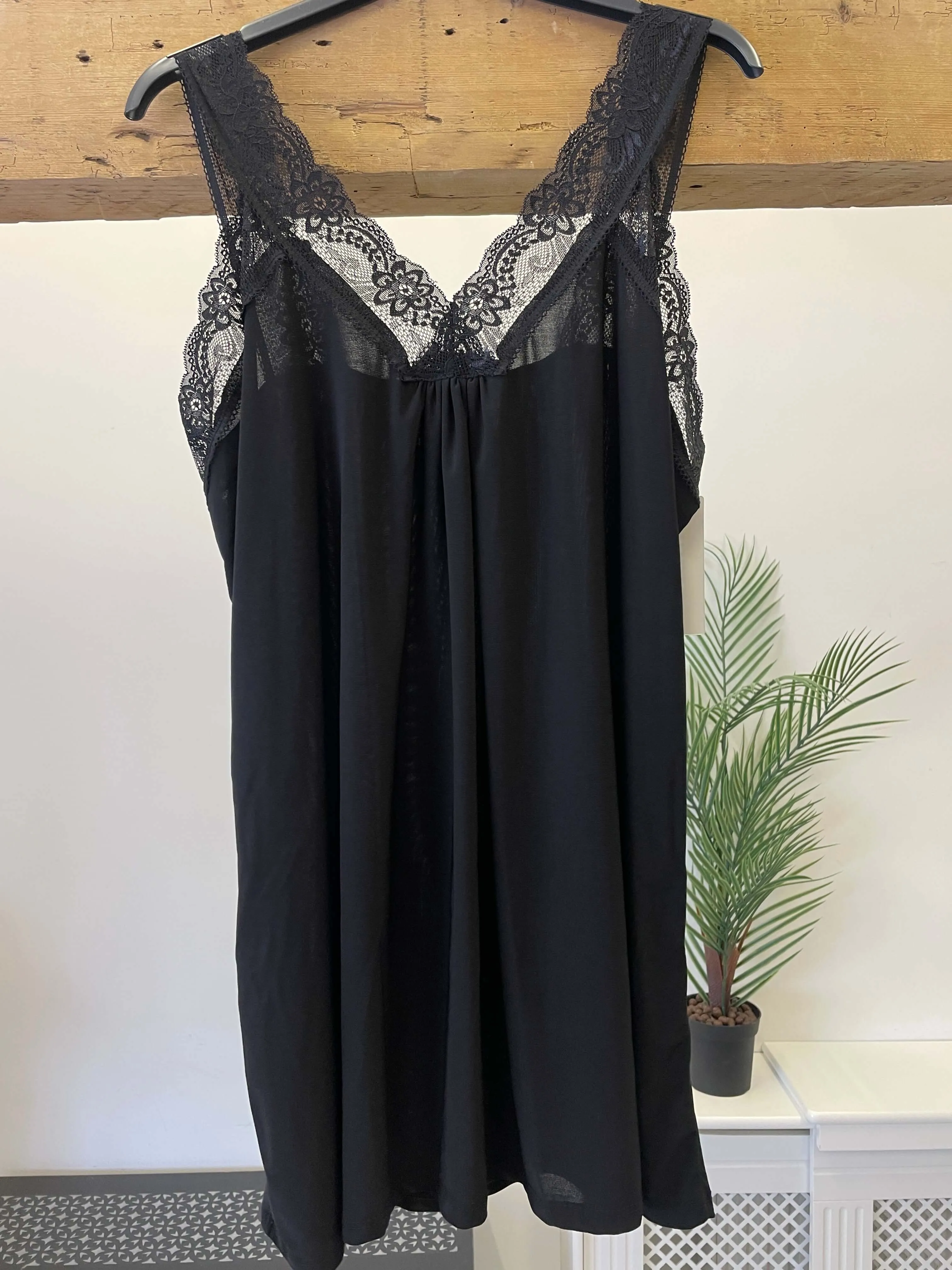 Zoe Lace Vest Top